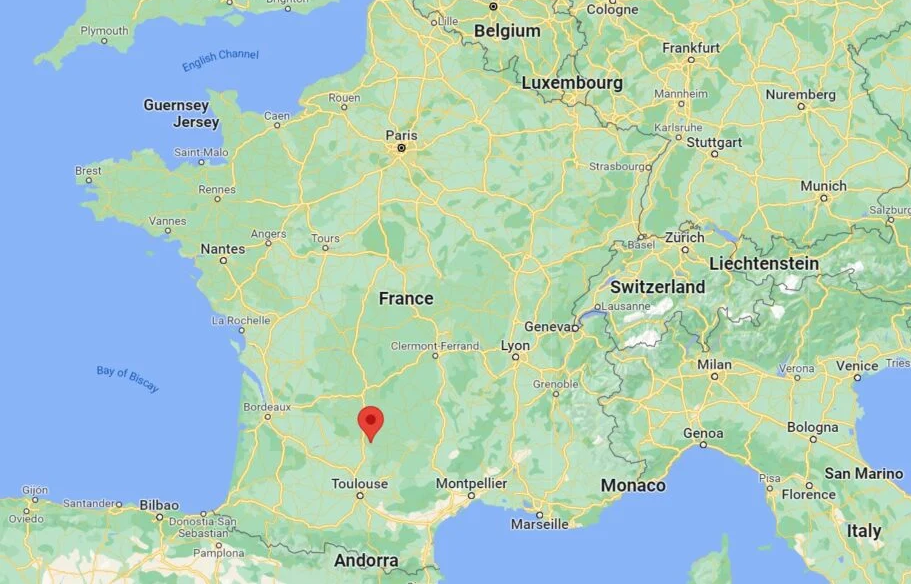 North of Toulouse, south of Paris